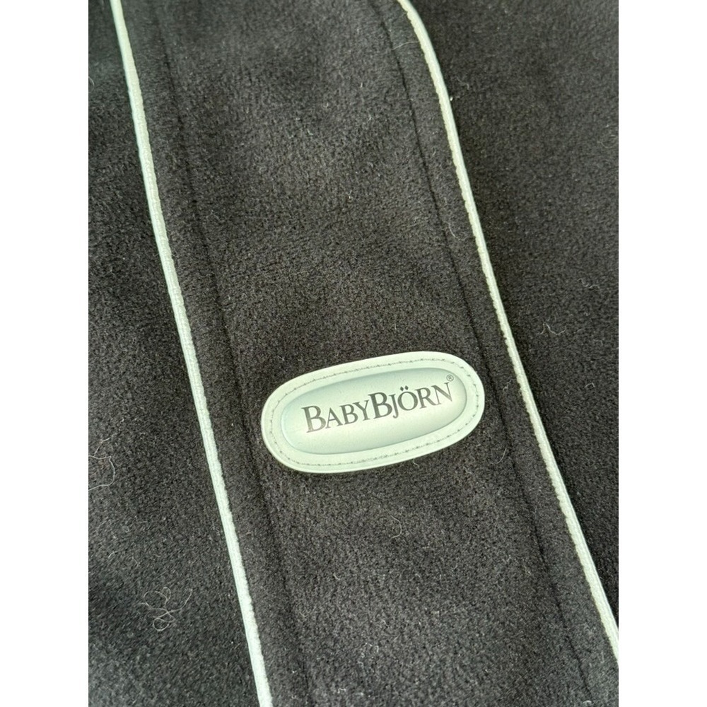 EUC Baby Bjorn accessory hooded fleece cover for carrier black winter - Picture 2 of 7